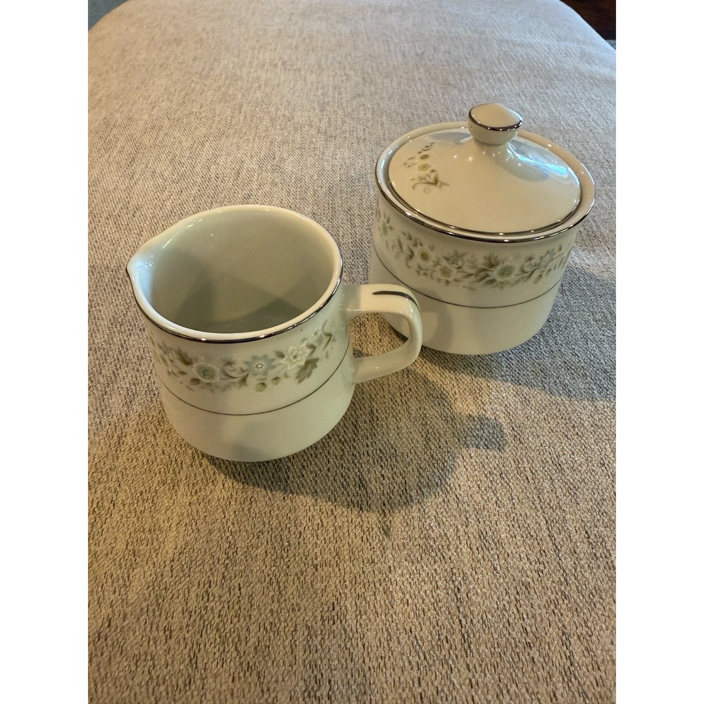 Imperial China by W Dalton 745 Wild Flower Creamer & Sugar Bowl With Lid